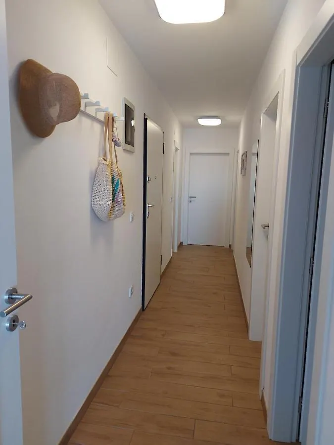 Apartment Ruza Starigrad Paklenica 0*,