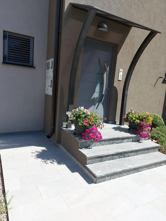 Apartment Ruza Starigrad Paklenica 0*,  Kroatien